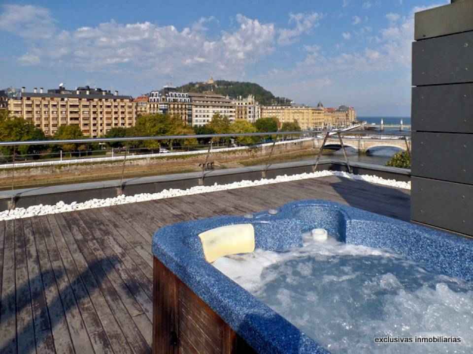jacuzzi